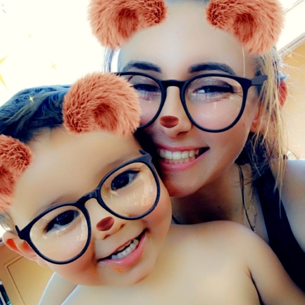 Meet your Posher, Sara